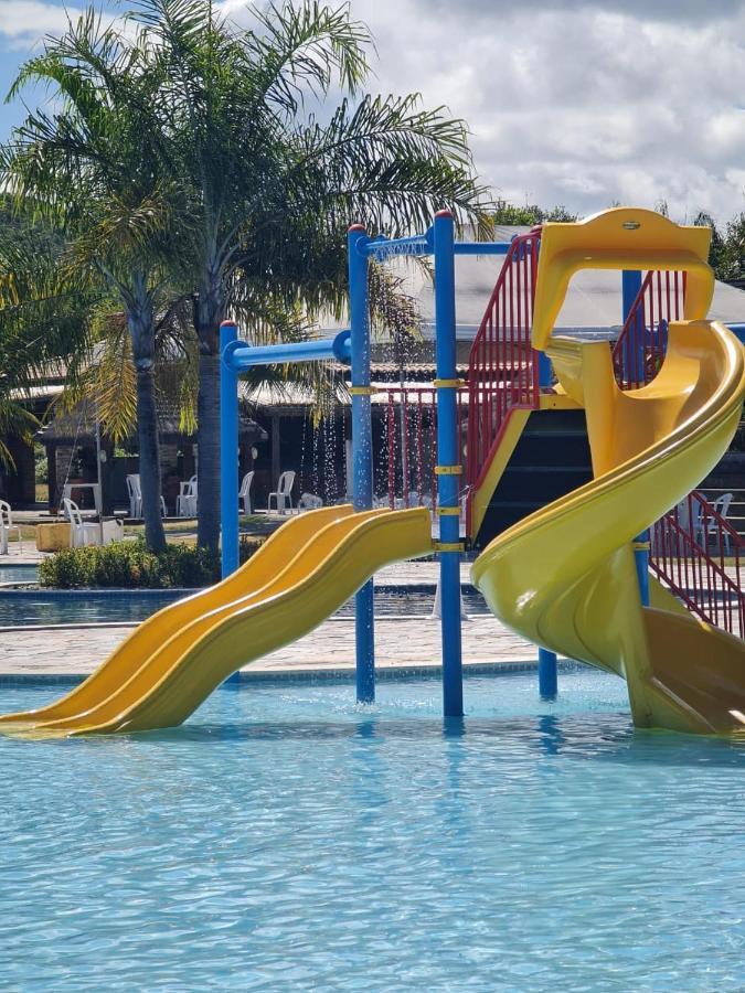 Iloa Condominio Resort Barra De Sao Miguel, Quarto Em Frente A Piscina Bagian luar foto